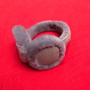 Ugg sheepskin earmuffs